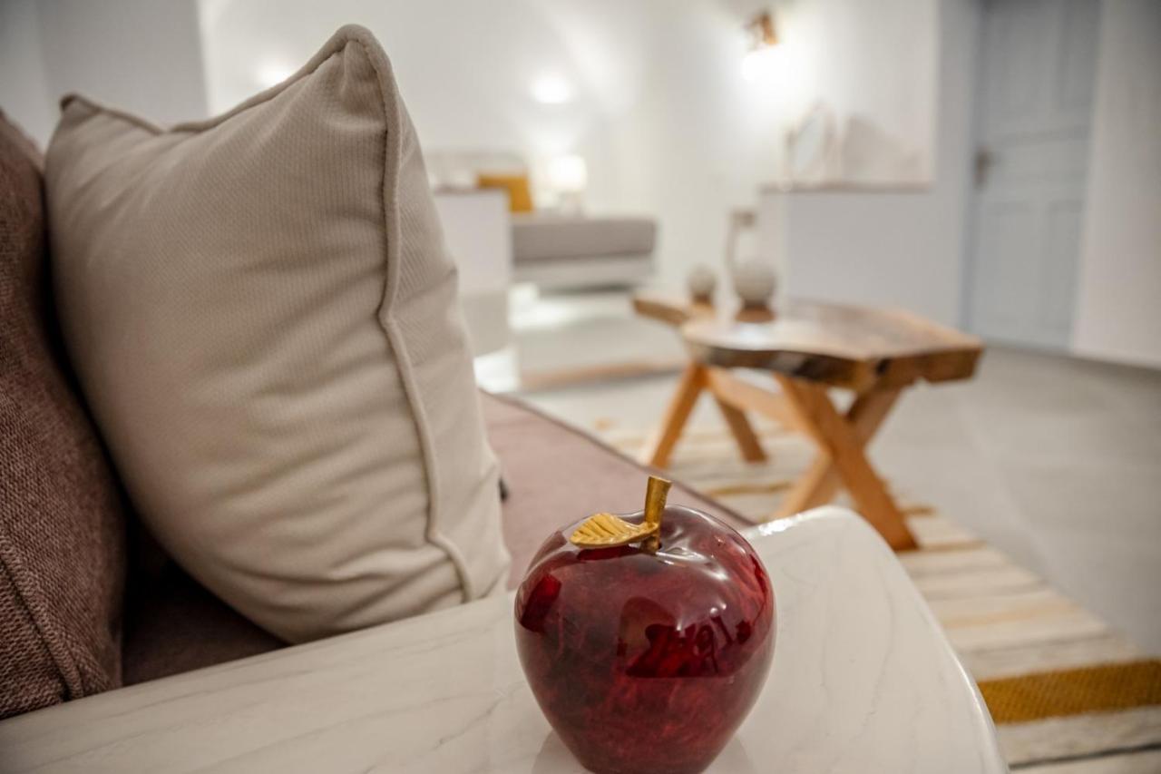 Sun Angelos Oia - Luxury Cave Suites Kültér fotó