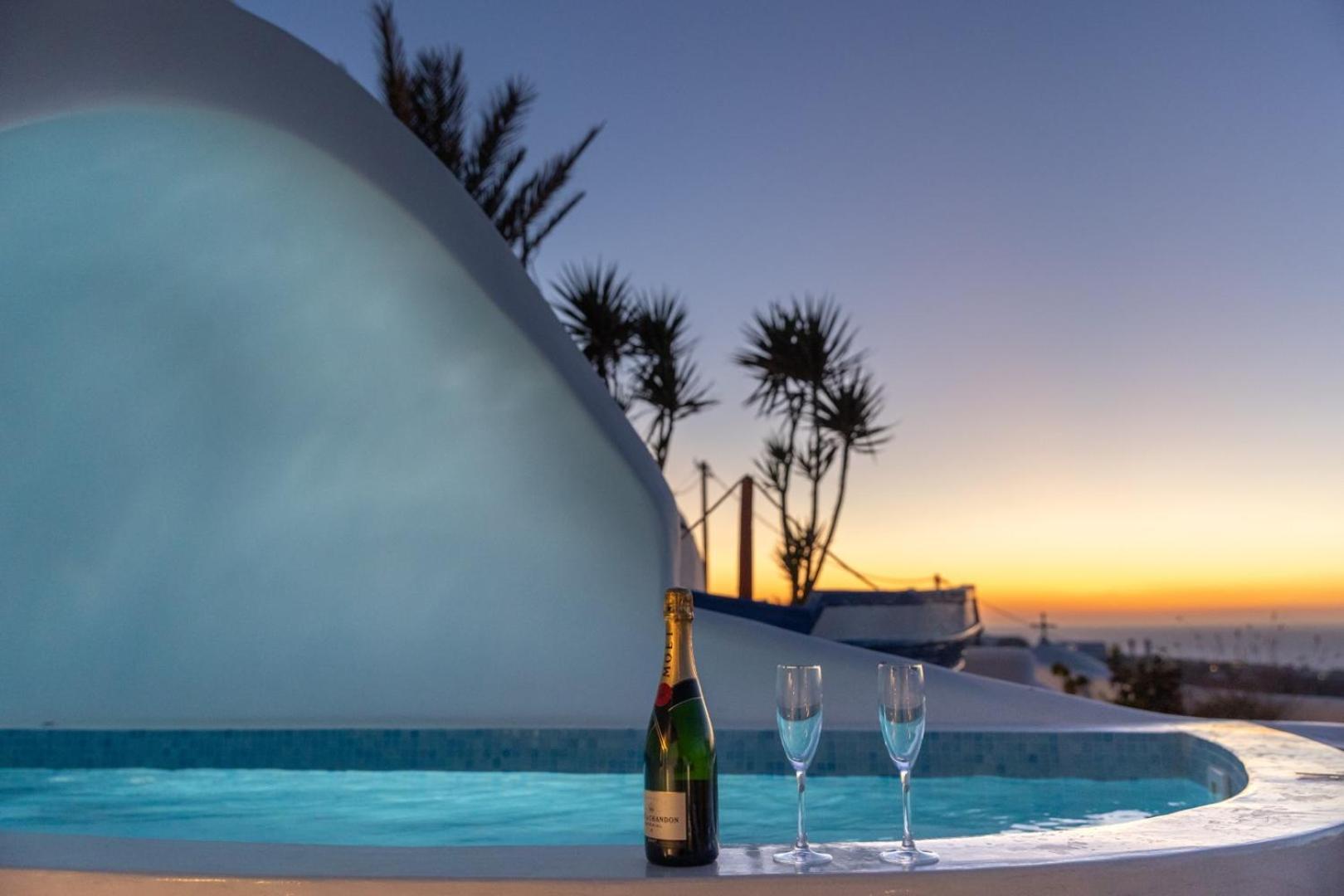 Sun Angelos Oia - Luxury Cave Suites Kültér fotó